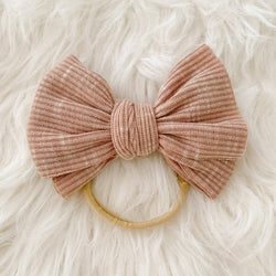 Speckled Fawn Knit Bow